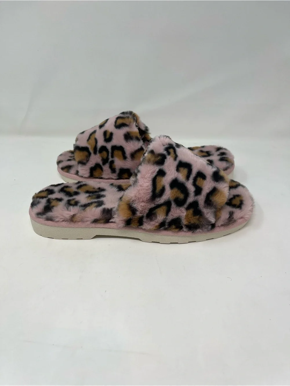 Array Pink Leopard Print Fuzzy Slide Slippers - Picture 4 of 9